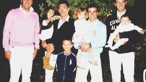 Totò Di Natale con Gazzoli, Vannucchi e Calori e i figli