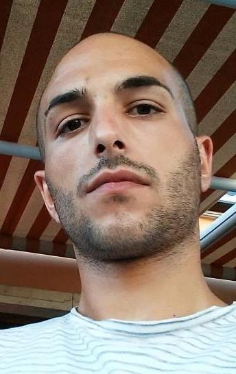 Perde il controllo dell’auto giovane muore sulla 131 