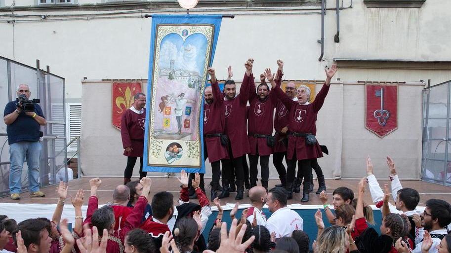 Palio di Pescia, pronti alla sfida ma con gli occhi al cielo
