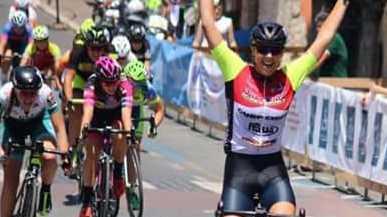 Milena, l’adolescenza in sella prima a cavallo poi in bicicletta
