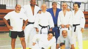 Foto di gruppo con i due olimpionici Barbara Andolina e Vladimir Sanchez