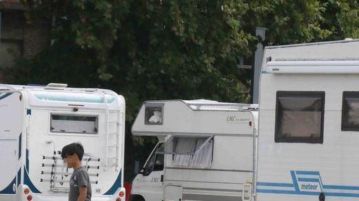 Via i caravan dall’ex Mof