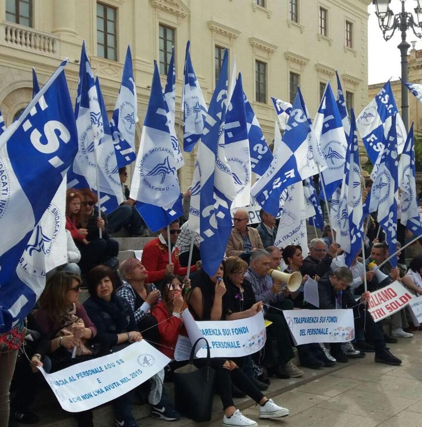 «Secur, 48 ancora a casa basta false promesse» 