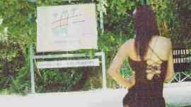 <strong>DAVANTI AL CAMPING.</strong> Una prostituta di fronte al campeggio Paradiso