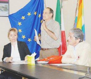 <strong>PRESIDENTE </strong>Al microfono Michele Scola
