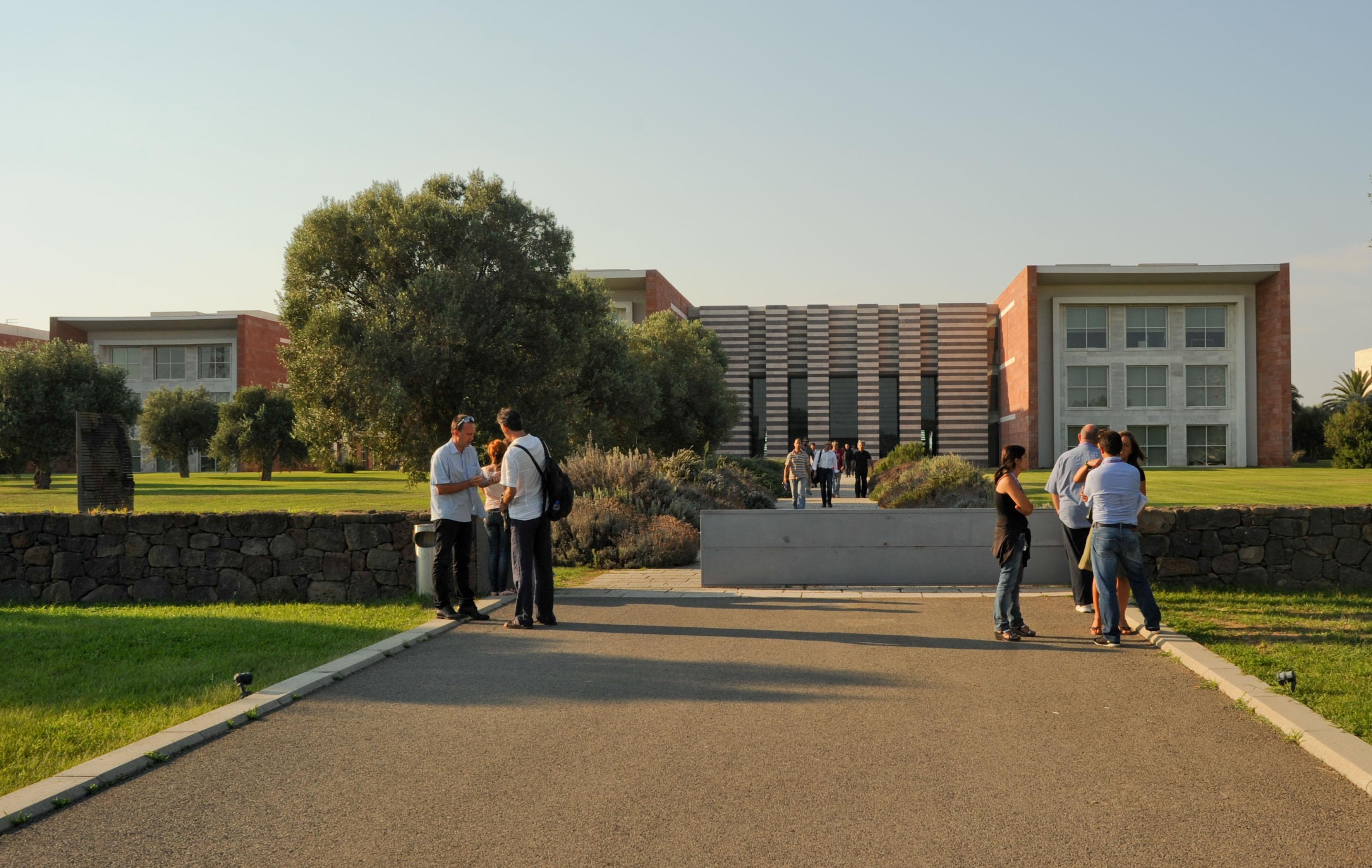 La sede di Tiscali a Cagliari