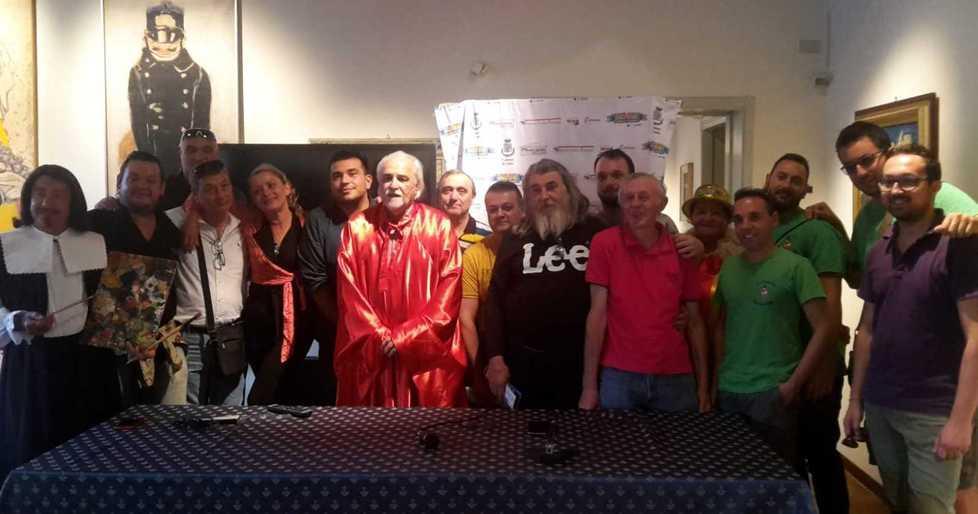 Show dei carristi sul palco