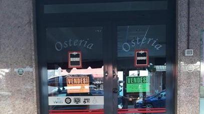 La rosticceria è chiusa Il proprietario l’ha messa in vendita