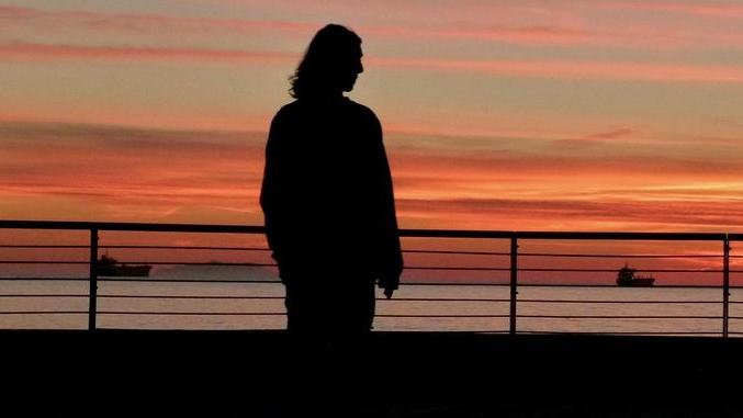 Rosso fuoco ai Tre Ponti il tramonto di Roberto