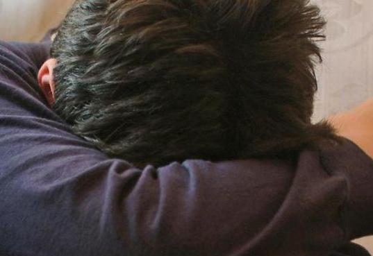 Schiavizza e picchia il figlio tredicenne Rinviato a giudizio 