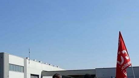 Nuovo blocco alla Gm ma trattativa Si Cobas