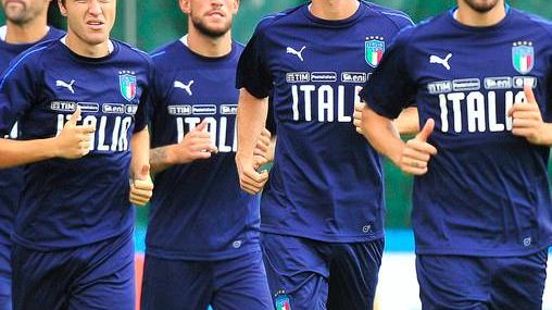 Mancini contro la Polonia sceglie Balotelli e Insigne assieme a Bernardeschi