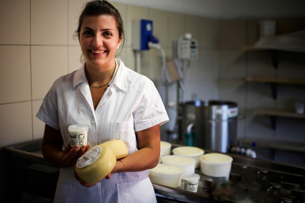 Fiumalbo Federica e la fattoria dei buoni formaggi ai piedi del Cimone  