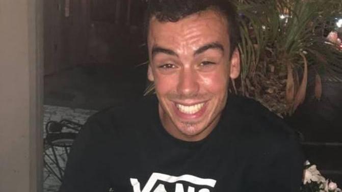 Ucciso da un male a 26 anni: addio a Lorenzo, numero 1 per sempre