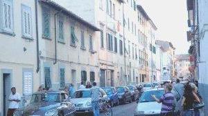 Il tratto di via Terrazzini dove è avvenuto il tentativo di linciaggio