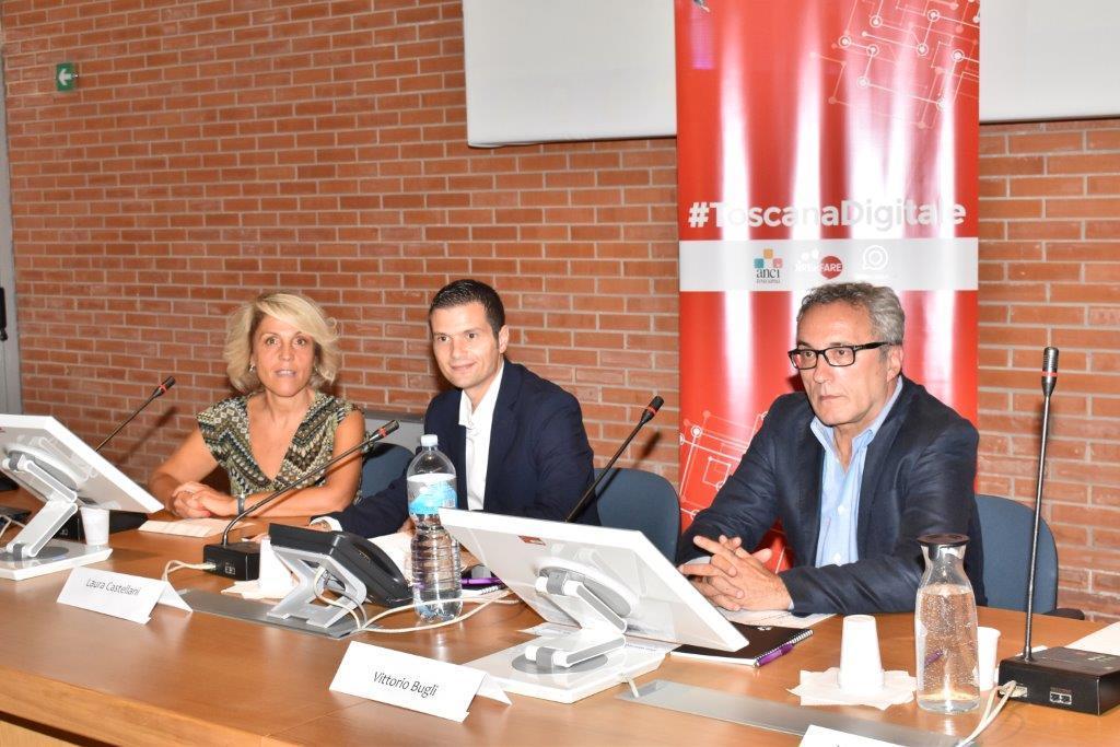 L'assessore regionale Vittorio Bugli durante la conferenza stampa (Foto Gori)