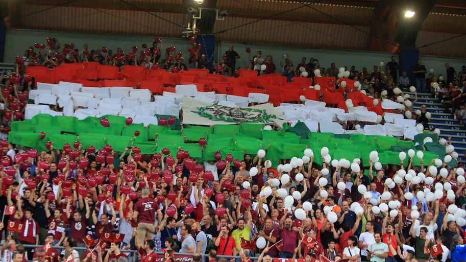 Oggi l’incontro per lo stadio poi via agli abbonamenti