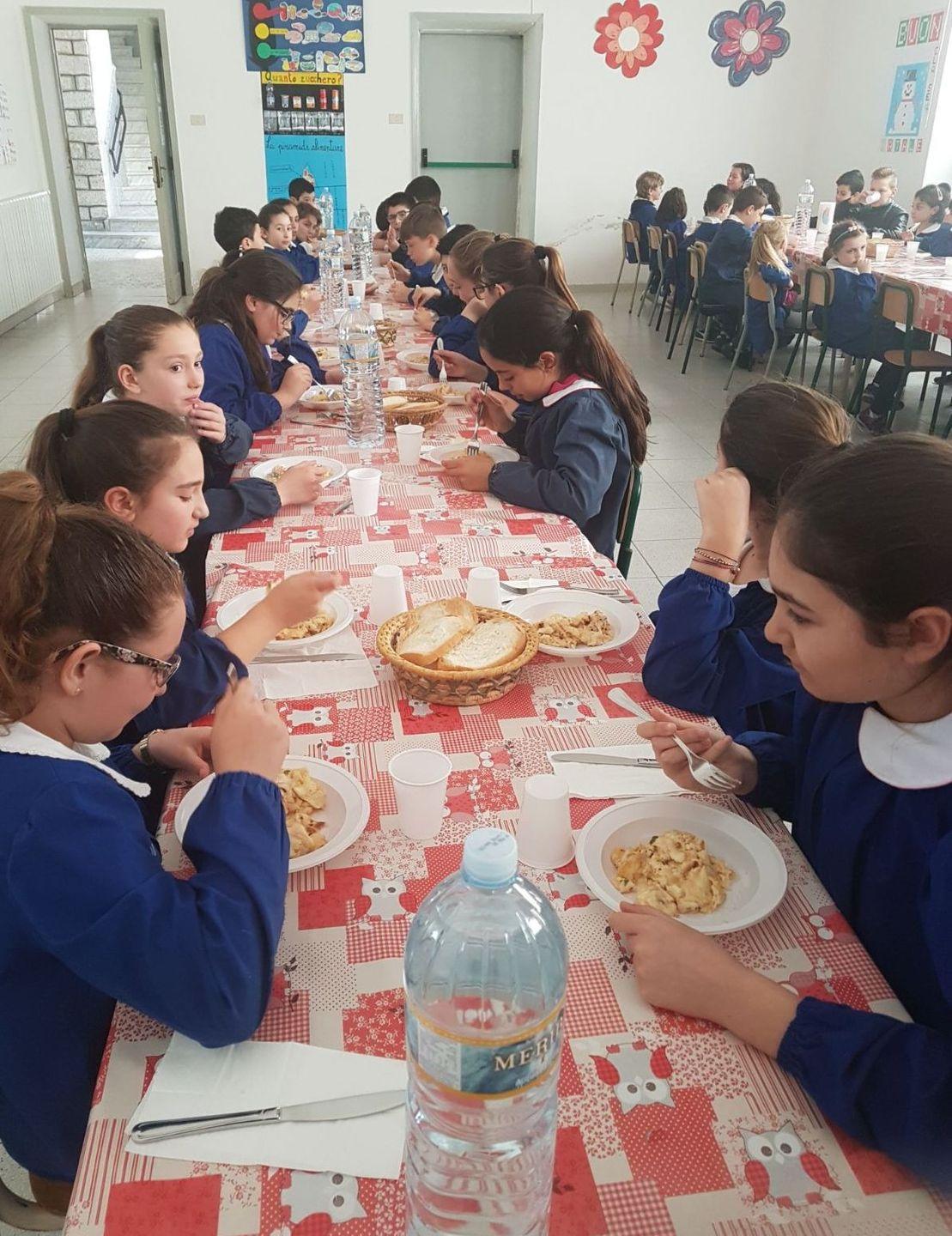 In Sardegna niente mensa scolastica per un bimbo su due 