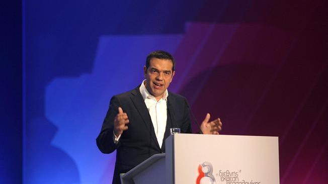 Tsipras, finiti memorandum,ora giù tasse