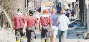 La strada ferita prova a ripartire