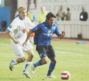 Eder in azione e più a destra Campilongo