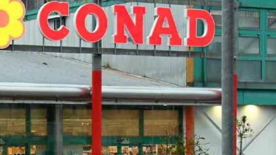 Lite con il parcheggiatore Ma lui alla fine scappa