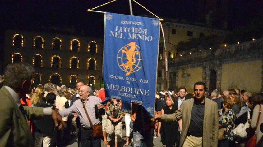 Lucchesi nel mondo, il premio raddoppia