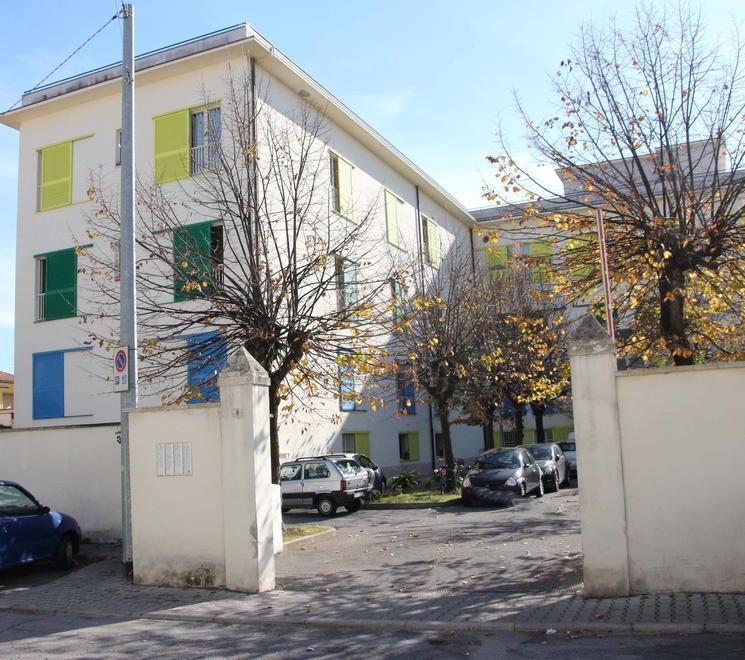 Asta a giorni per un primo lotto di alloggi dell’emergenza casa 