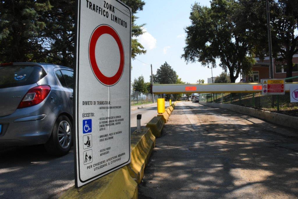 Avevano appena fatto il corso: rianimano e salvano un uomo