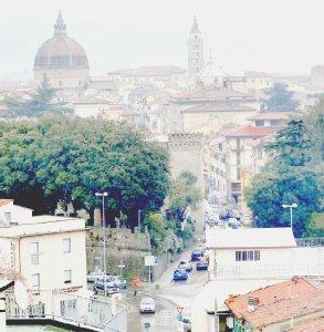 Una veduta di Pistoia Lo scorso anno i prezzi delle case hanno continuato a crescere