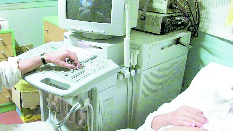 Ecografie ed esami fuori tempo massimo per le future mamme