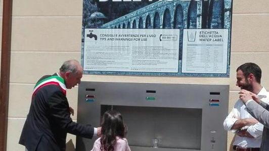 Stazione dell’acqua, erogati 2.700.000 litri