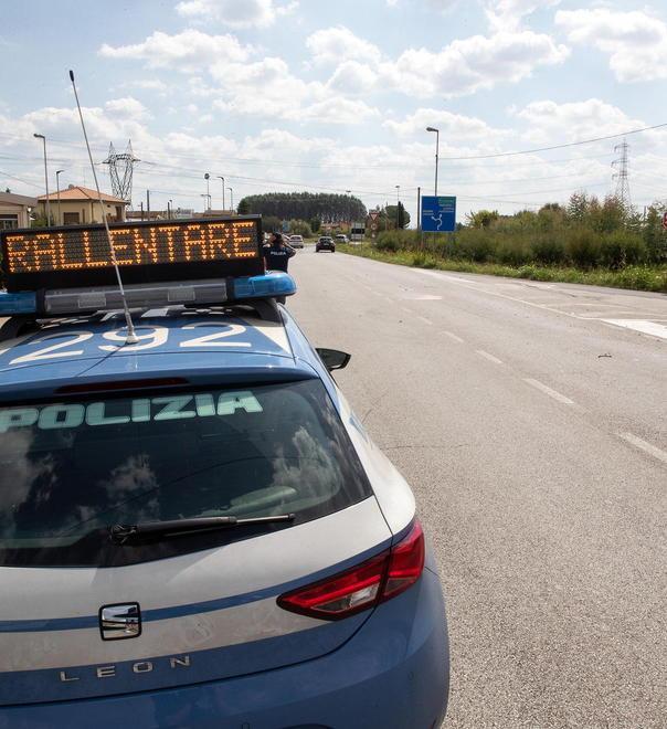 L’urto fatale all’incrocio tra due strade