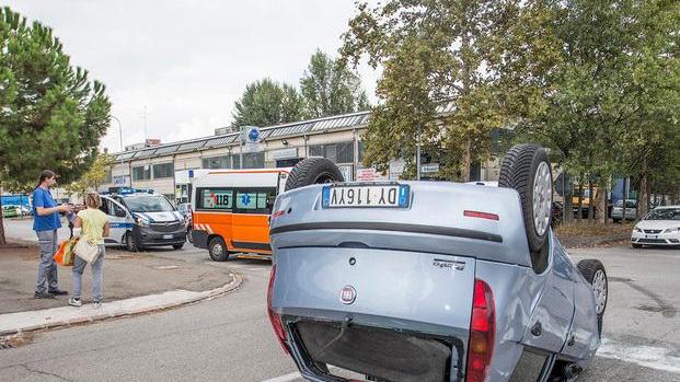 Si pensa a un semaforo per ridurre gli incidenti nell’incrocio maledetto