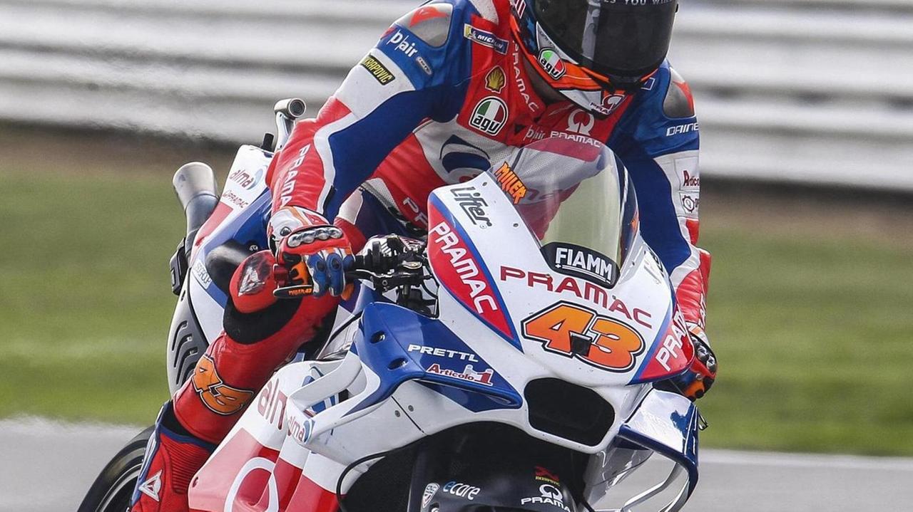 La Ducati di Lorenzo in pole Dovizioso è solo quarto