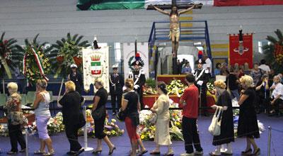  Trentamila con Napolitano per i funerali alle vittime