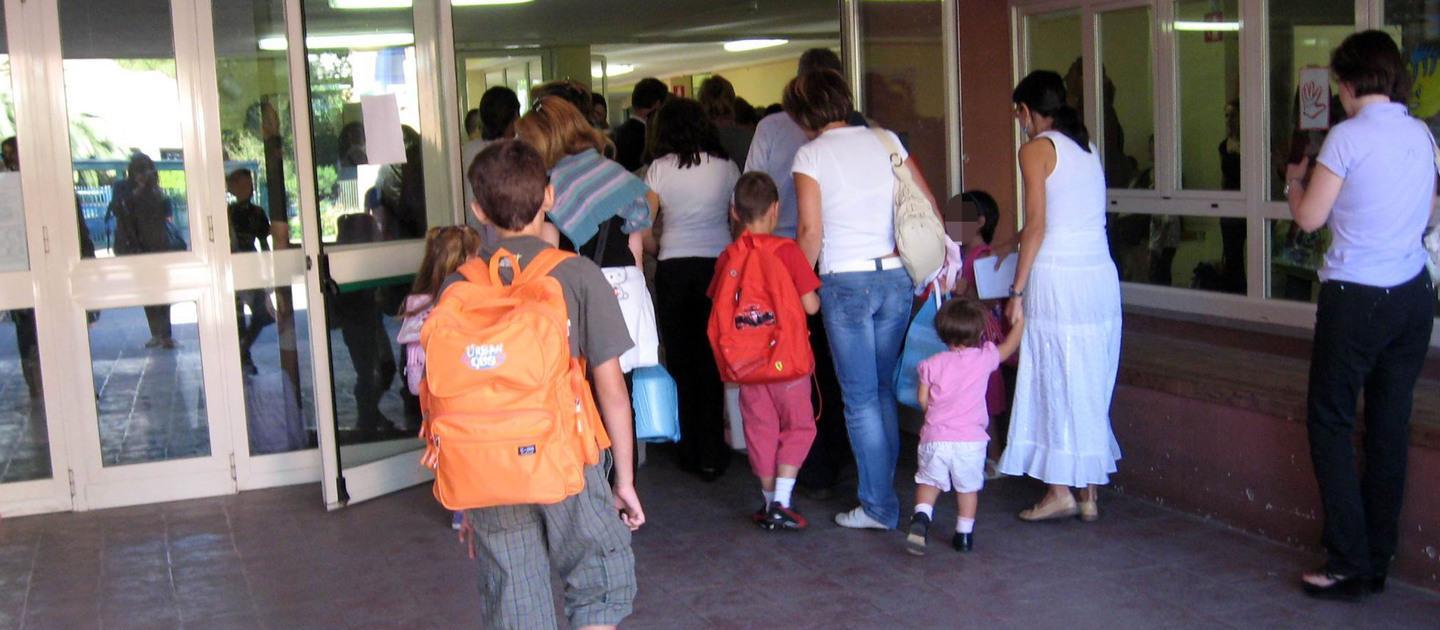 Scuole sarde sempre più povere, a pagare sono le famiglie 