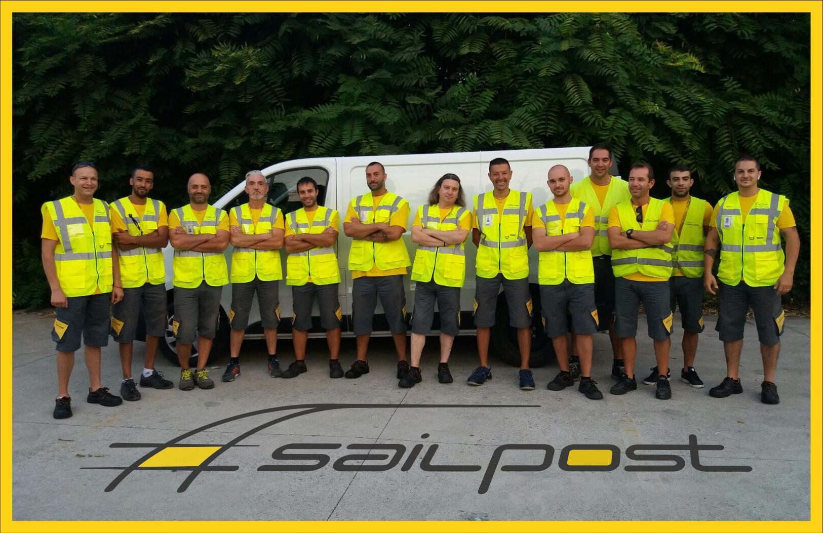 Alcuni lavoratori di Sailpost 