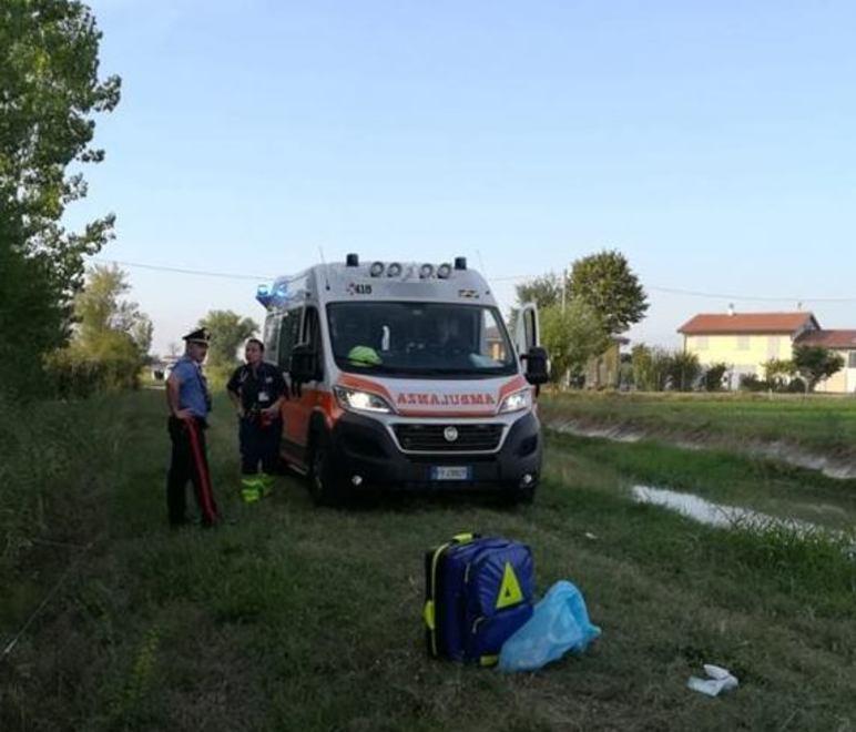 Ventunenne folgorato mentre pesca 