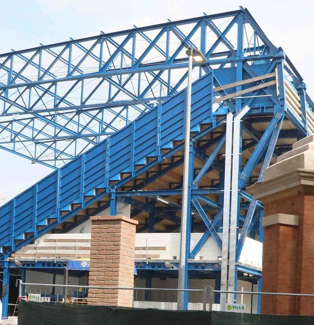 L’esordio al Paolo Mazza lunedì 17 con l’Atalanta Ultimi giorni del cantiere