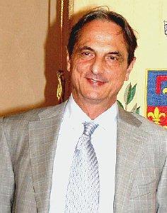 Il sindaco Roberto Cenni