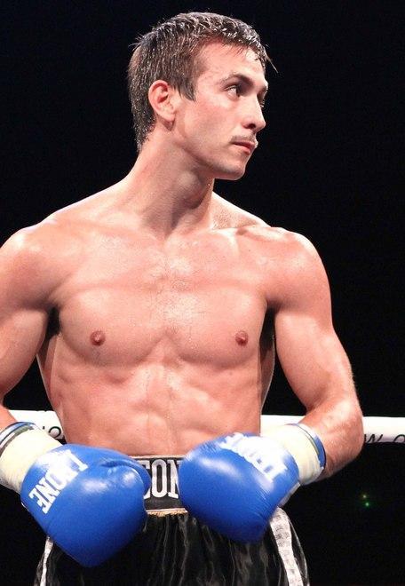 Asta per l’italiano dei welter È già derby Caccia-Cristofori