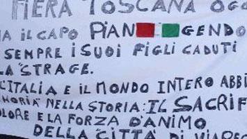 L'addio di Viareggio ai suoi mortiOra vogliamo verità e giustizia