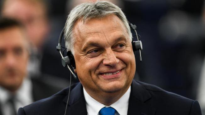 Lega, Orban un eroe contro Ue sovietica