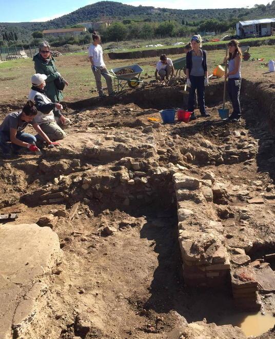 Vignale, si riprende a scavare dalla villa romana e dalle terme 
