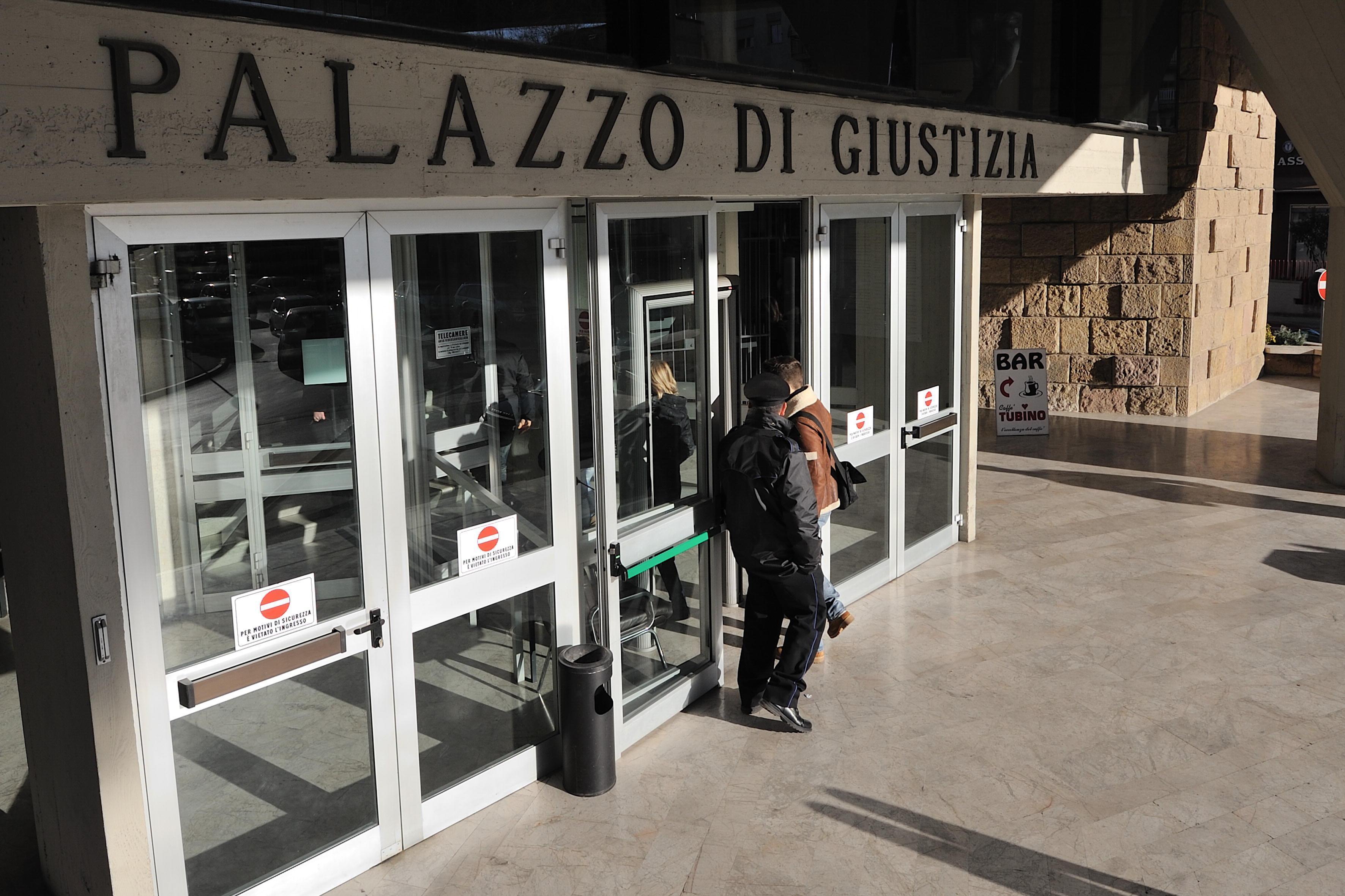 Ruppe la gamba all’avversario: quattro anni all’ex calciatore 