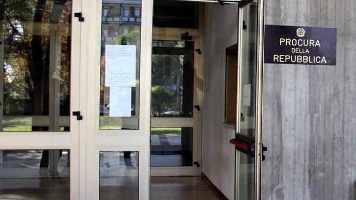 Truffa alle assicurazioni indagati tre avvocati