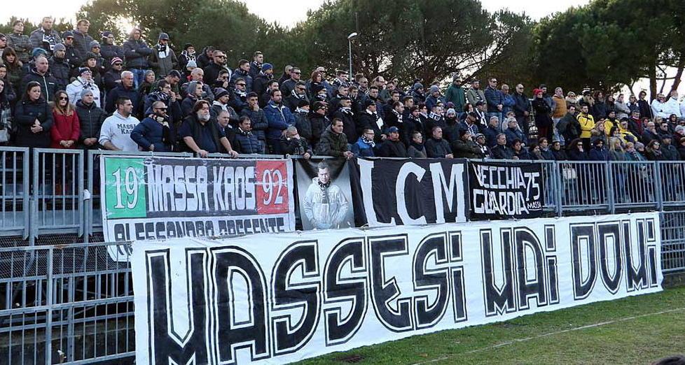 Massese, tutti davanti al notaio Fumata bianca: oggi o mai più 