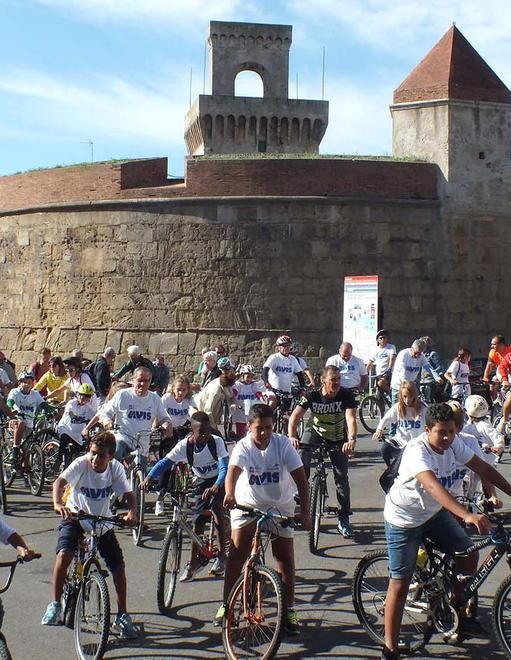 Torna la pedalata della solidarietà insieme all’Avis tra le vie della città 