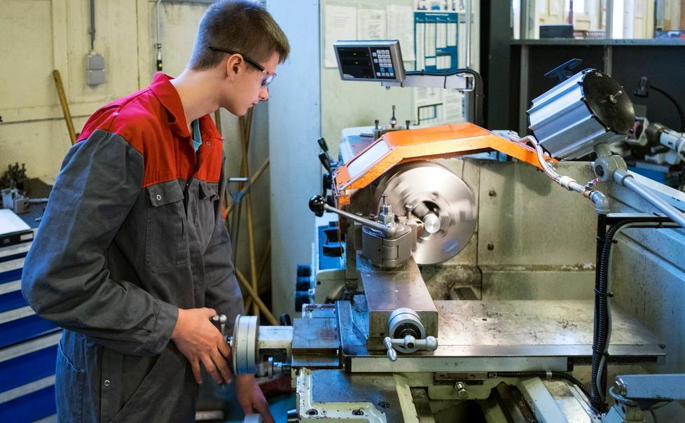 Il manifatturiero cresce Successo dell’apprendistato 